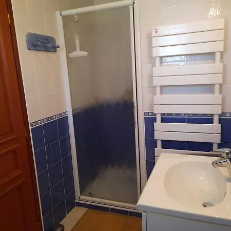 Chez Papi A Lascaux *